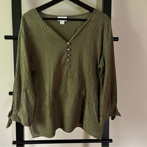 Liz Claiborne 100% Cotton army Green striped tie cuff L top